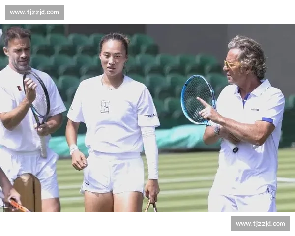 郑钦文携手纳达尔前教练出征温网 草地战术升级剑指突破